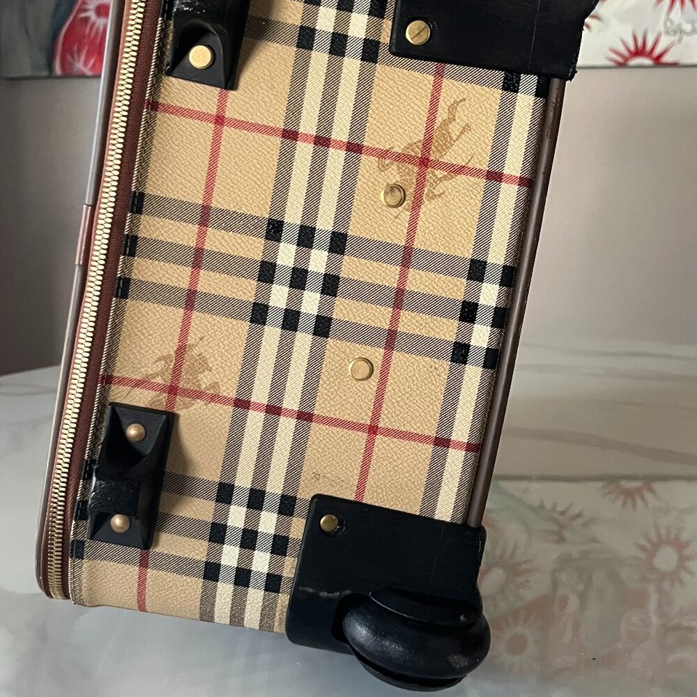 Burberry Haymarket Check Vintage Suitcase - Picture 11 of 13